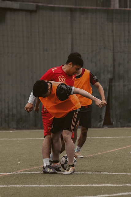 与健